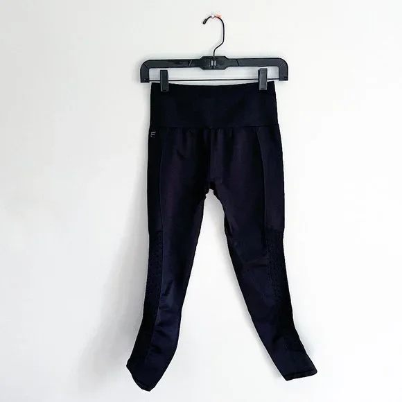 Fabletics Sync Seamless 7/8 High Waist Leggings Size XS - Picture 4 of 13